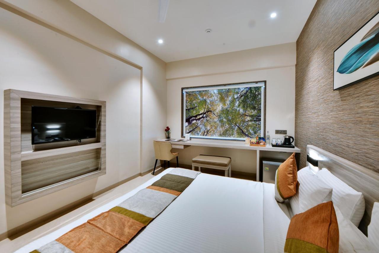 Click Hotel Pithampur Mhow 외부 사진