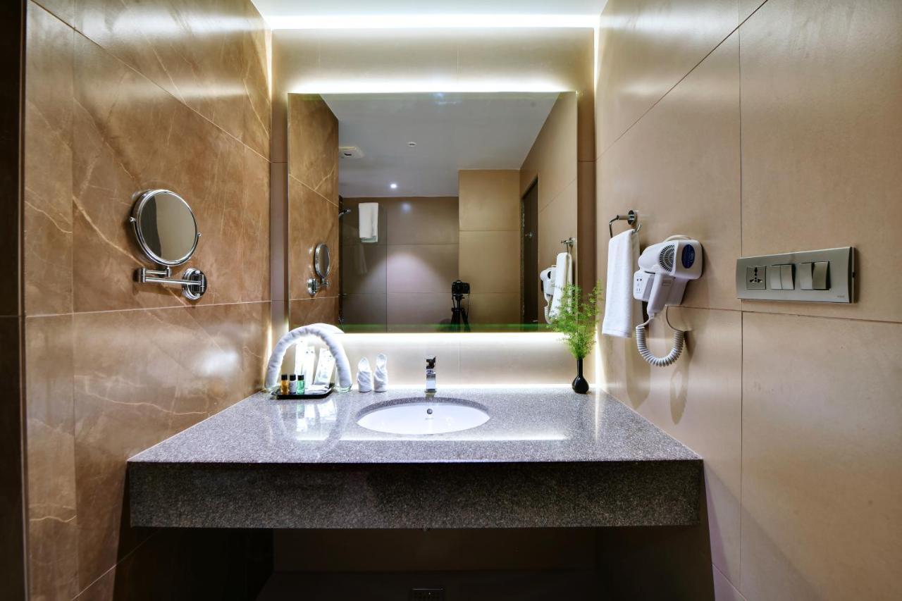 Click Hotel Pithampur Mhow 외부 사진