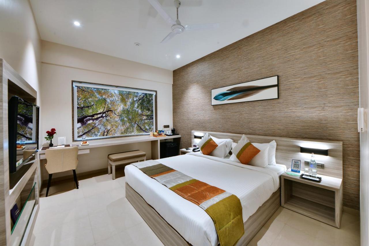 Click Hotel Pithampur Mhow 외부 사진