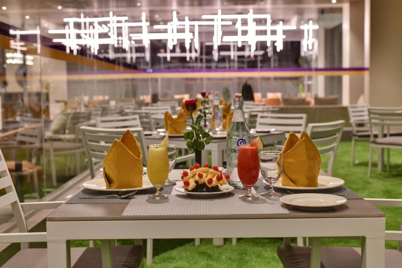 Click Hotel Pithampur Mhow 외부 사진